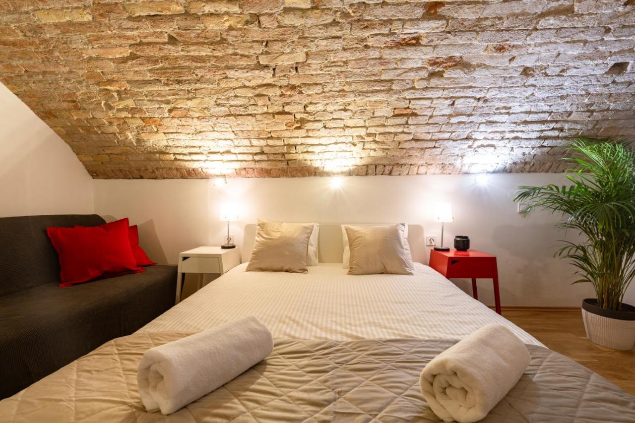 Modern Stylish Apartment @ Superb Central Location Budapest Kültér fotó