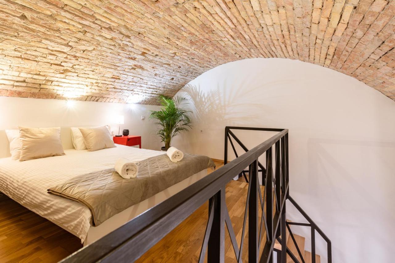 Modern Stylish Apartment @ Superb Central Location Budapest Kültér fotó